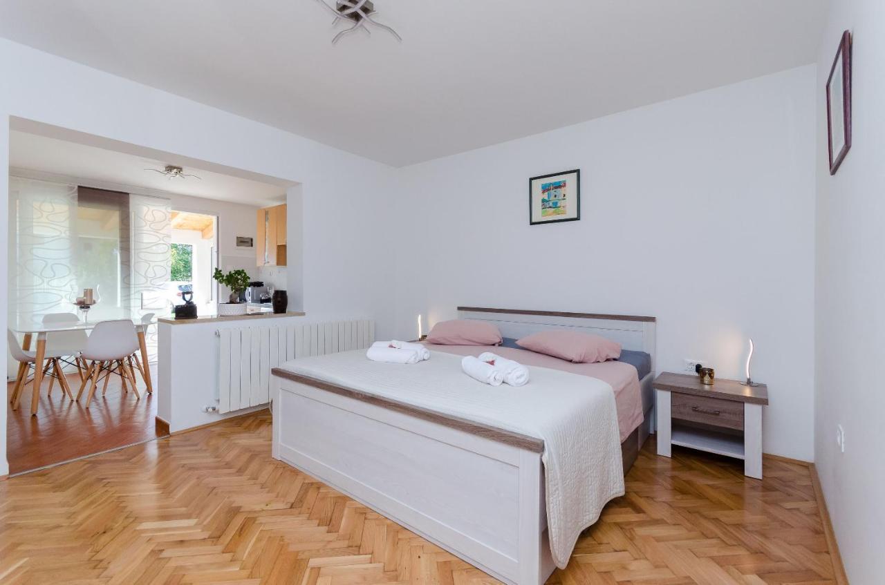 Apartment Zdenko Ровинь Экстерьер фото