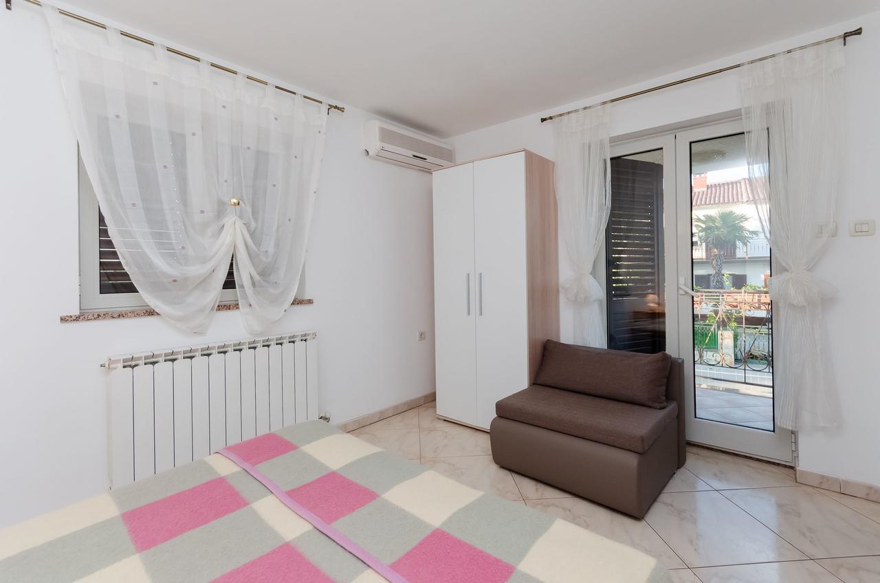 Apartment Zdenko Ровинь Экстерьер фото